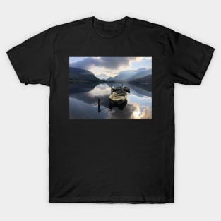 Llyn (Lake) Nantlle, Snowdonia T-Shirt